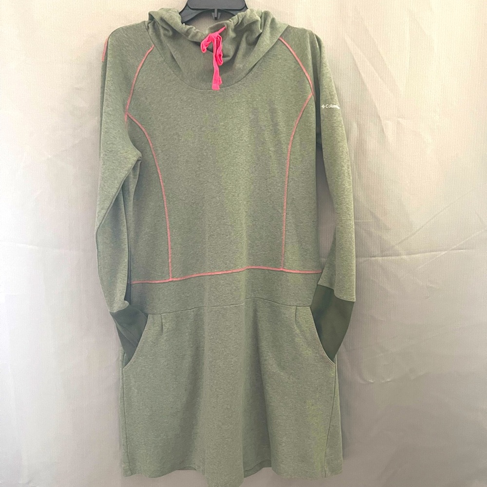 Columbia Dress